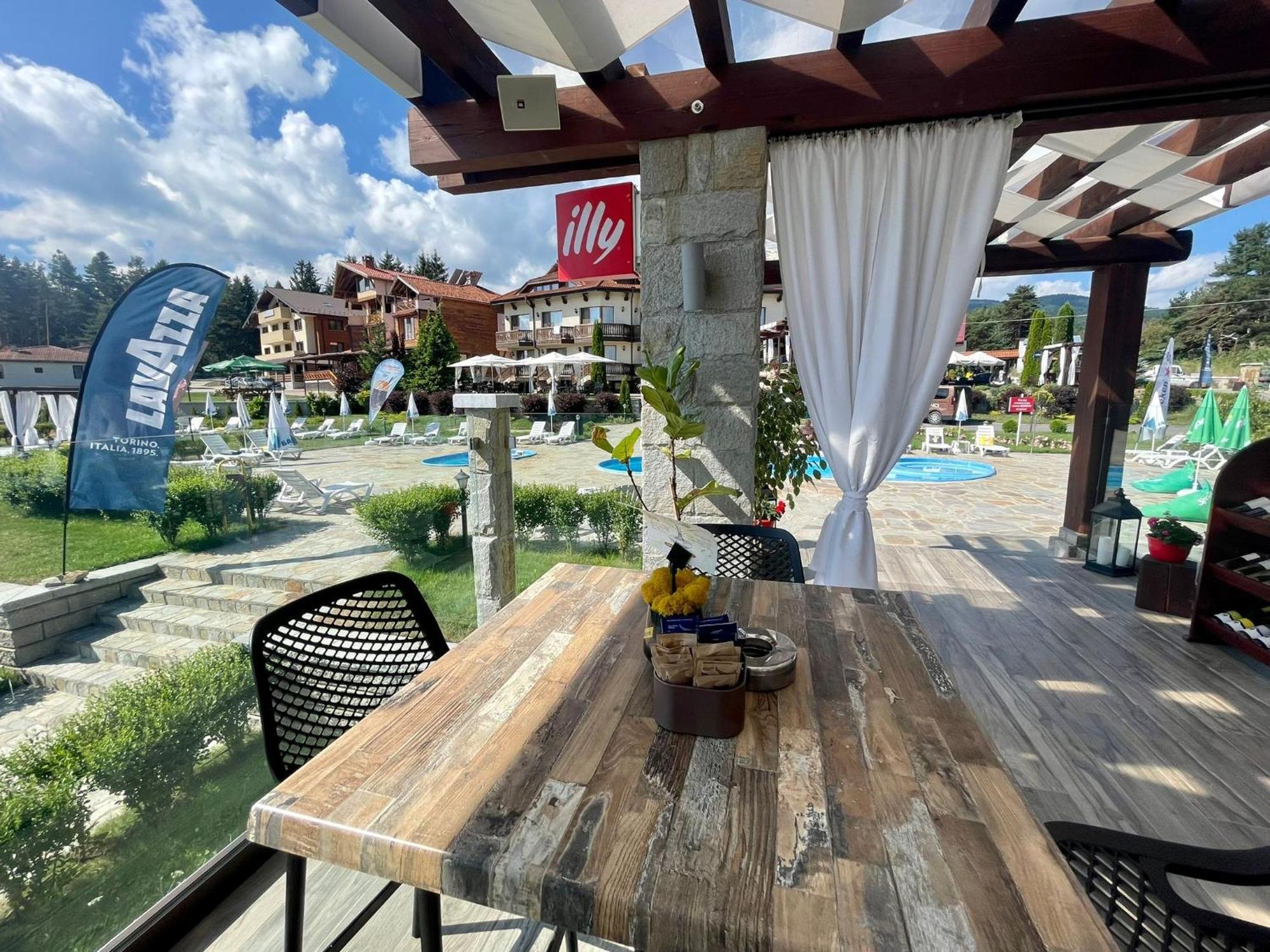 Family Hotel Eterno Tsigov Chark Εξωτερικό φωτογραφία